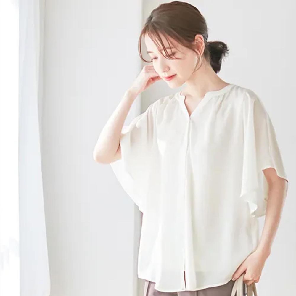 日本 BELLUNA - 小V領大荷葉衣袖短袖雪紡襯衫-白