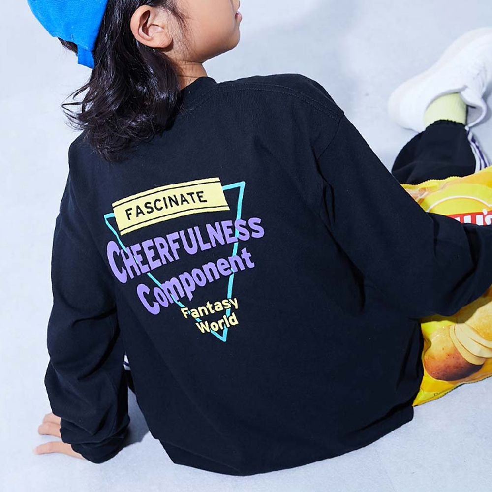 100%棉 定番印花寬版長袖上衣-帥氣三角-黑