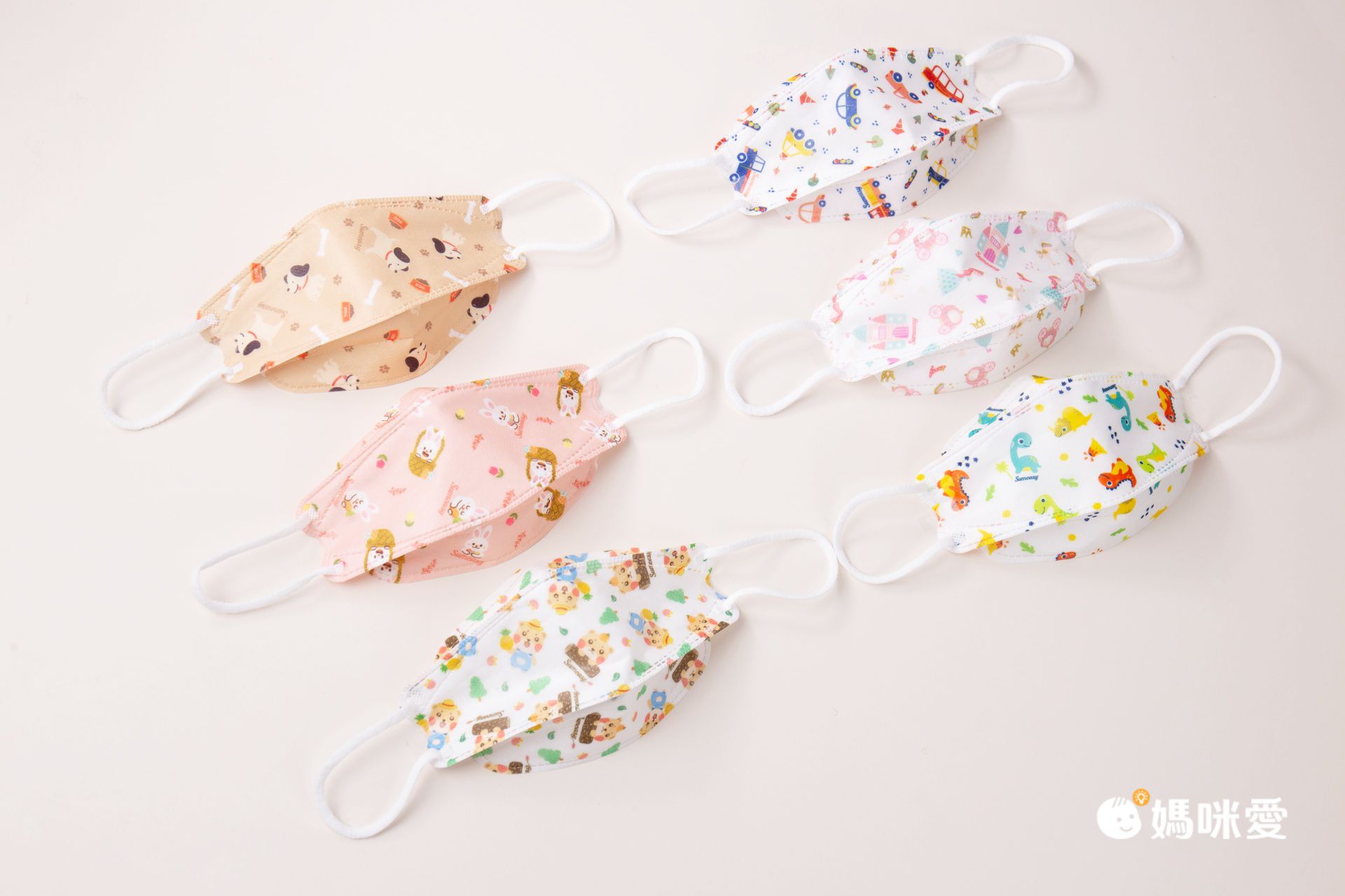 順易利口罩 SUMEASY - 兒童4D醫用口罩-小車車 (約18cm x 7cm，6-12歲適用)-10入