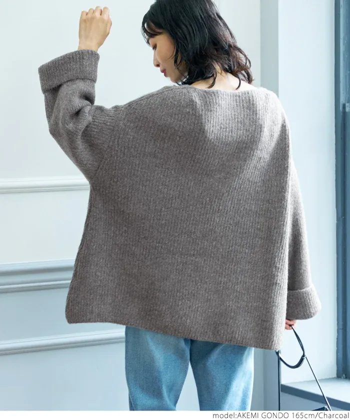 日本 COCA - ふあふあ 船型領柔軟寬鬆毛衣-炭灰