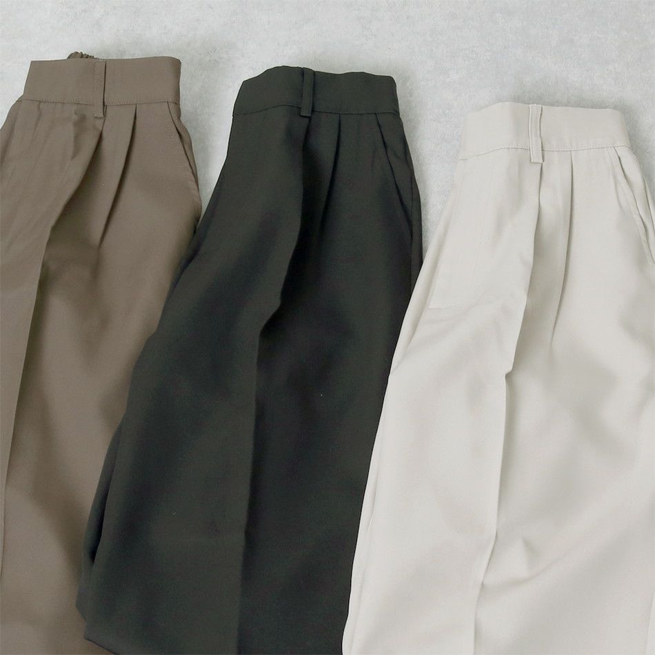 日本 Rejoule - 百搭修身打褶西裝褲-時尚黑