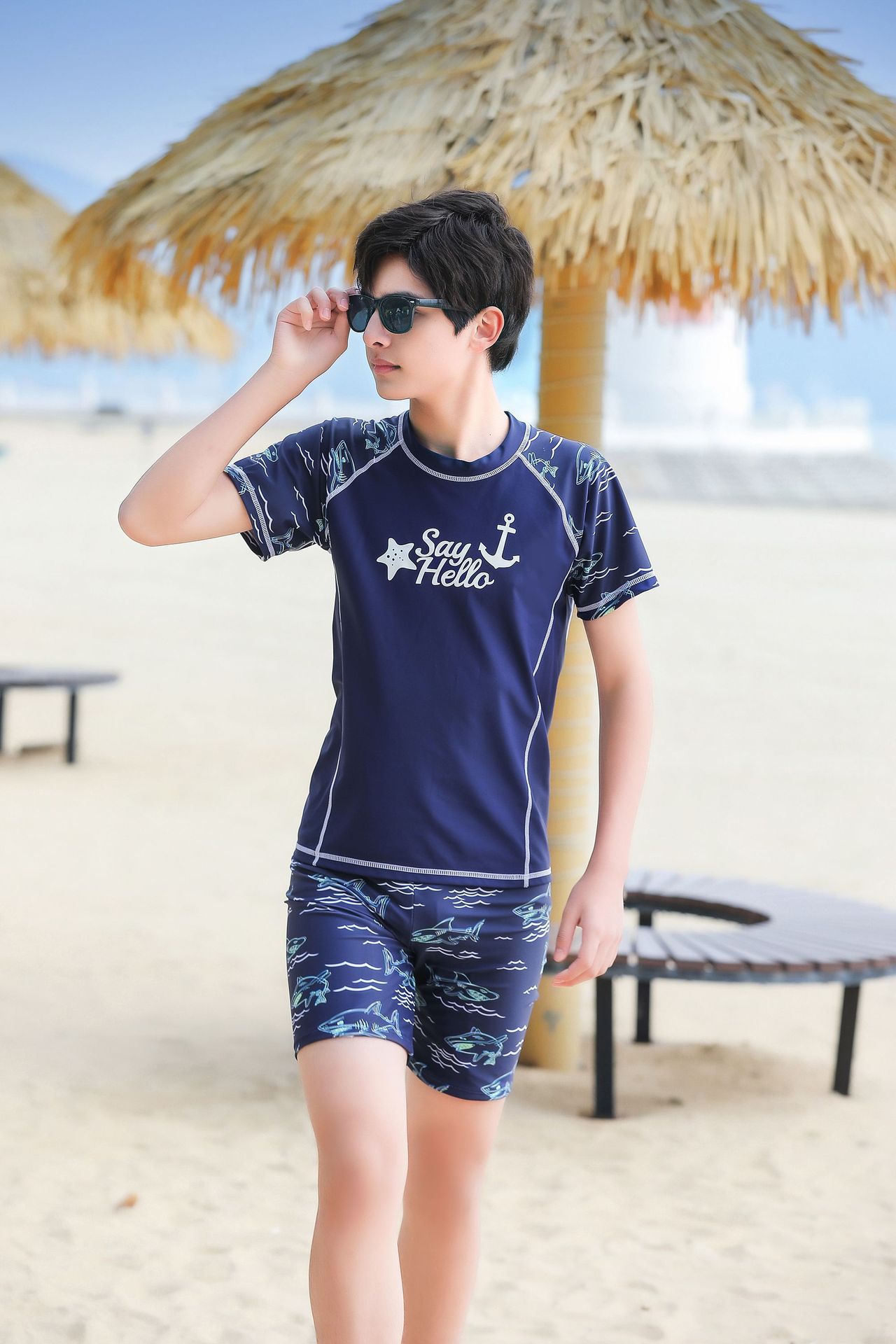 大童男孩短袖泳衣套裝(二件組)-星星船錨-淺藍色-泳衣、泳褲