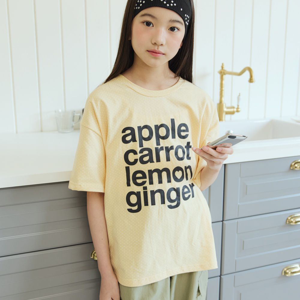 sm2 蔬果文字印點點純棉短袖上衣-淺黃