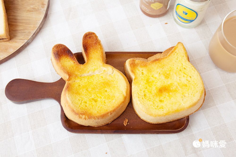 高雄排隊名店！【熱樂煎】爆漿乳酪古巴三明治/豬仔包/磅蛋糕