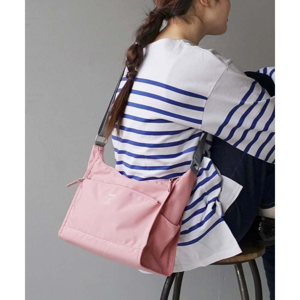 日本 zootie - anello 潑水加工 機能休閒肩背包-粉紅