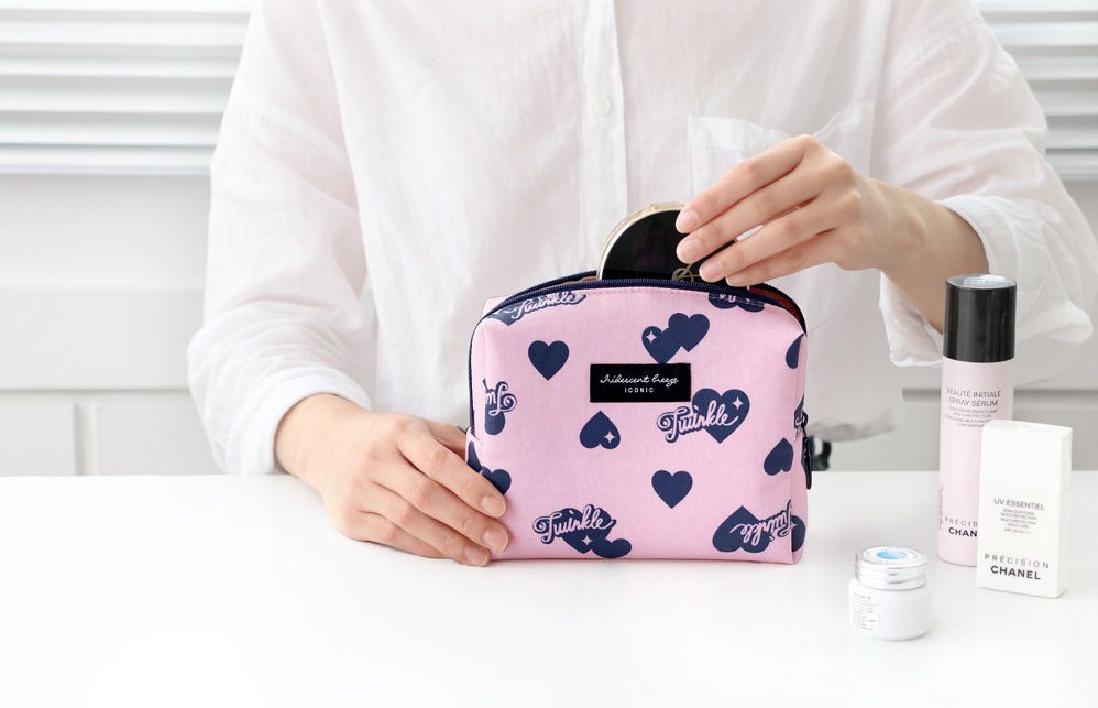 韓國 ICONIC - 防潑水立體化妝包-萌萌熊貓 (16X6X12cm)