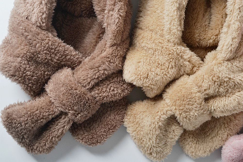 毛絨絨圍脖一體帽-小熊耳朵-咖啡色 (M(約3歲到8歲))