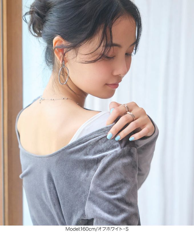 日本 Kobe Lettuce - ＋5度C 發熱機能前後2way深領內搭衣-卡其棕