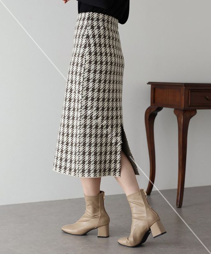 日本 BLUE EAST - 氣質千鳥格針織開叉合身長裙-黑灰