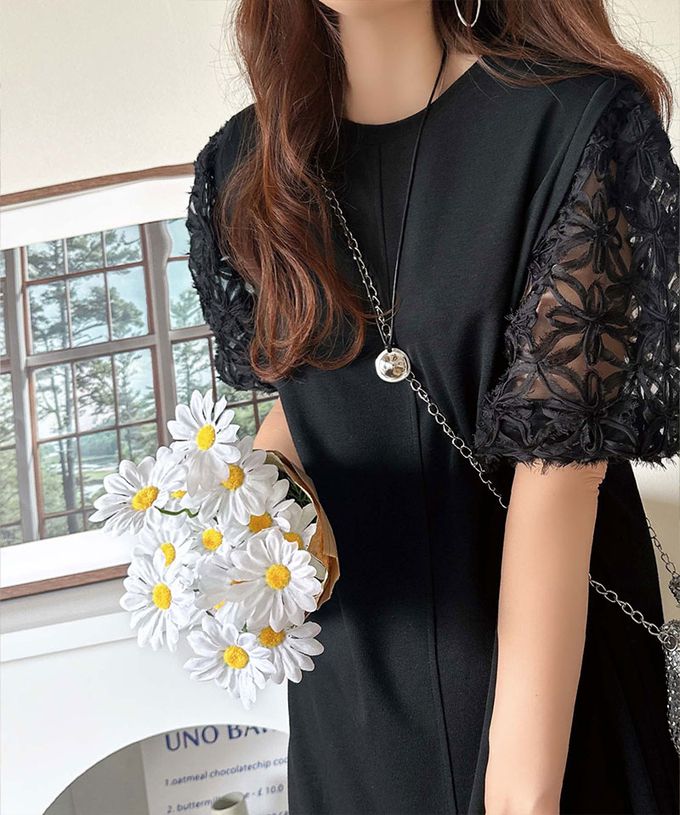 日本 Classical Elf - 夢幻薄紗緹花泡泡袖洋裝-黑