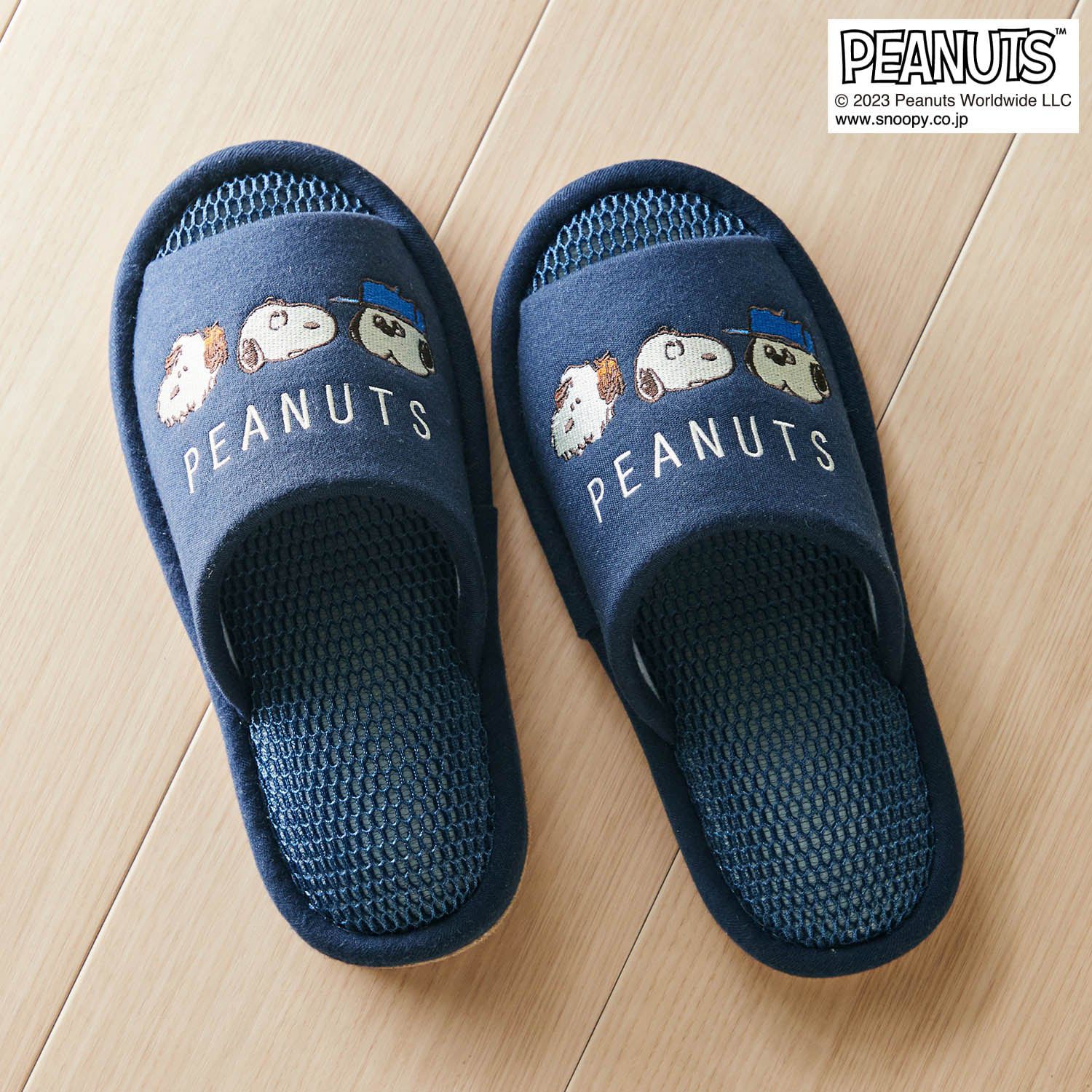 日本千趣會 - SNOOPY 刺繡印花網眼透氣室內拖鞋-俏皮紅 (L(24-25.5cm))