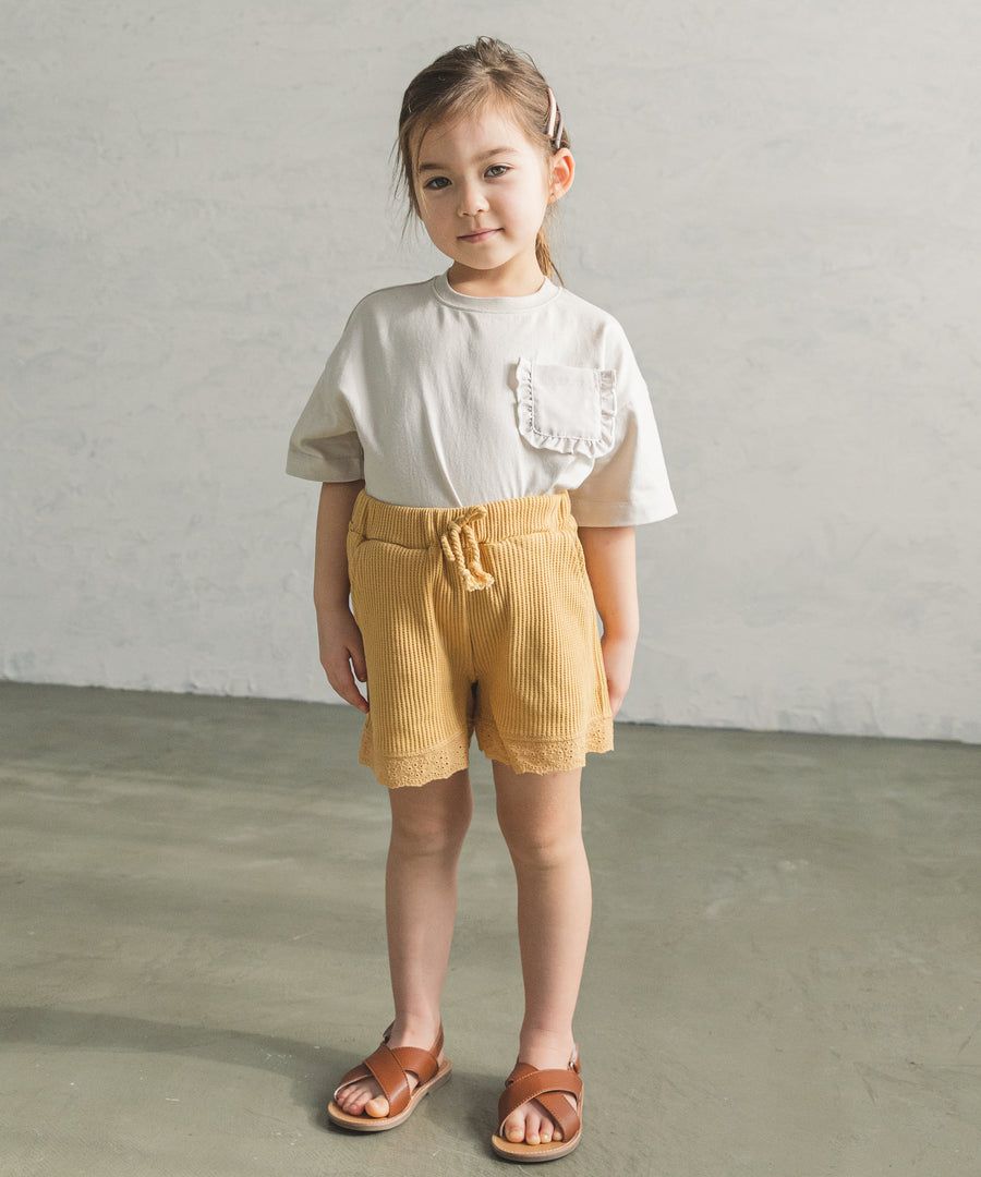 日本 PAIRMANON - 純棉鬆餅紋蕾絲拼接短褲-黑