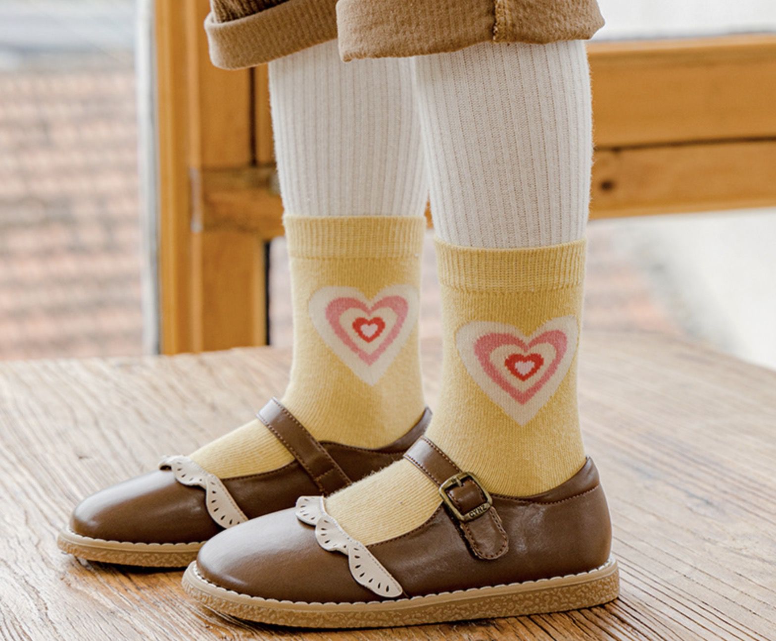 love, charlotte - 粉嫩奶油兔中筒棉襪-5 雙一組