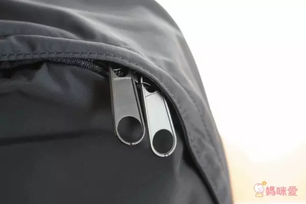 日本赤すぐ akasugu x 人氣造型師聯名款 2WAY媽媽後背包