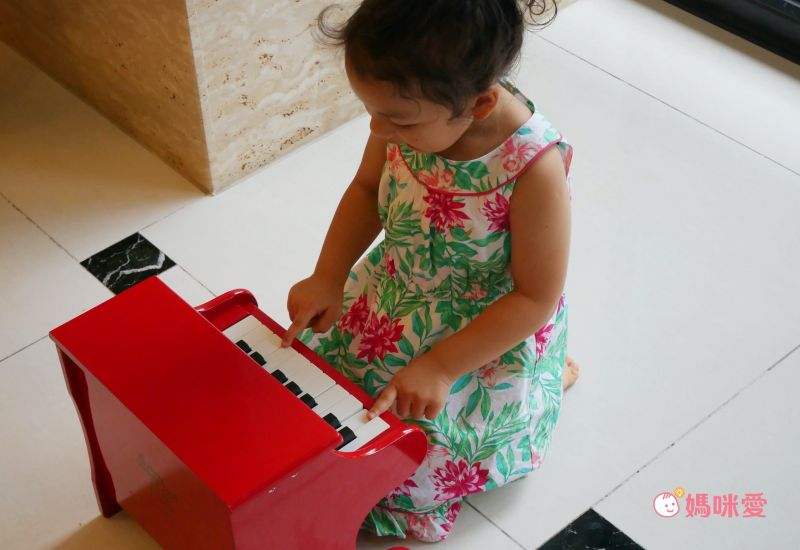 荷蘭 New Classic Toys - 幼兒18鍵鋼琴玩具-純淨白