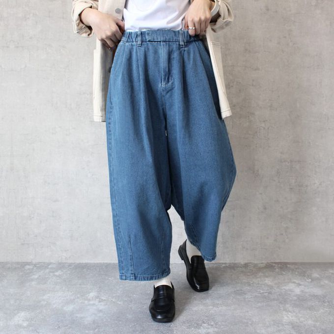 日本女裝代購 - [熱銷款] 超藏肉休閒錐形美腿褲-丹寧-條紋藍