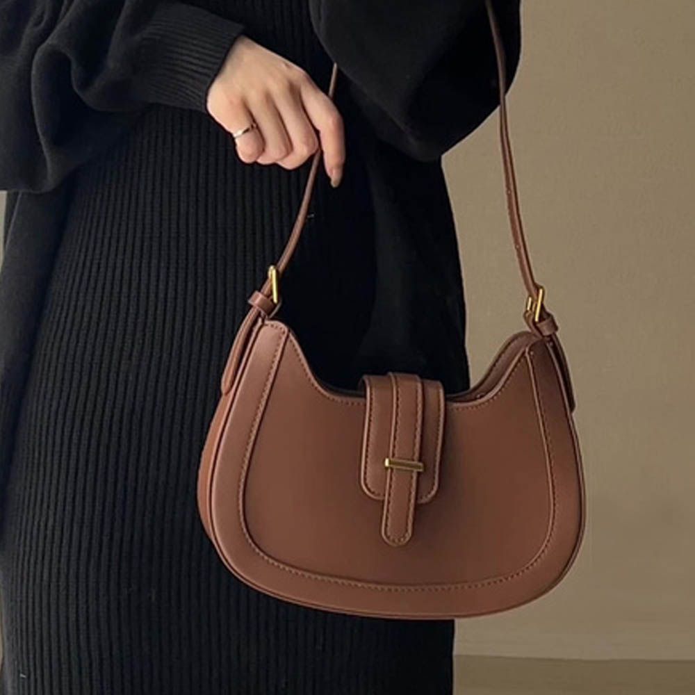 羊角低調時尚磁扣肩背包-咖啡
