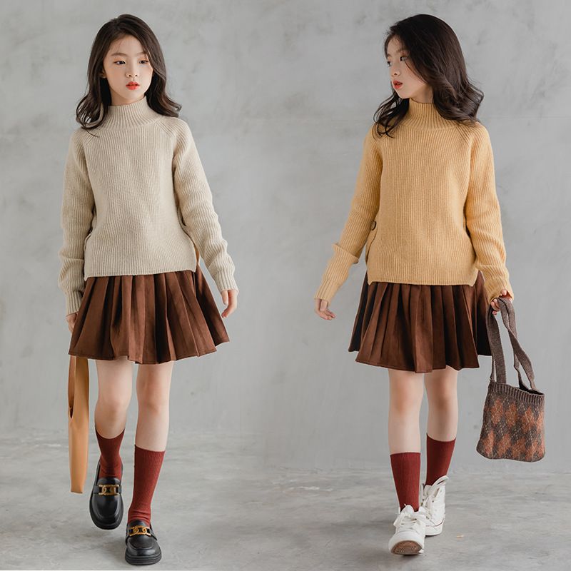 加厚半高領開衩長袖針織上衣-杏色