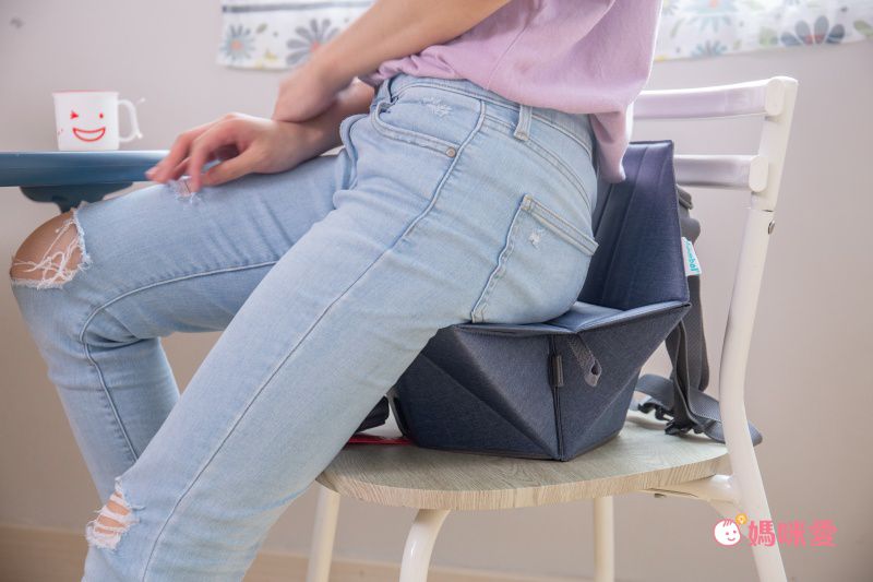 史上最低價！市面最輕巧【義大利 bombol】秒收攜帶式餐椅