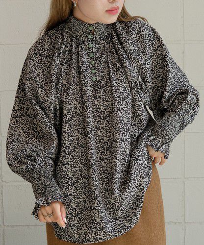 日本 Bou Jeloud - 歐風碎花澎澎袖上衣-氣質黑