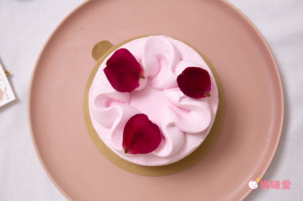 免運｜高雄排隊名店【奧瑪烘焙】日式崎風蛋糕/羅馬生乳包