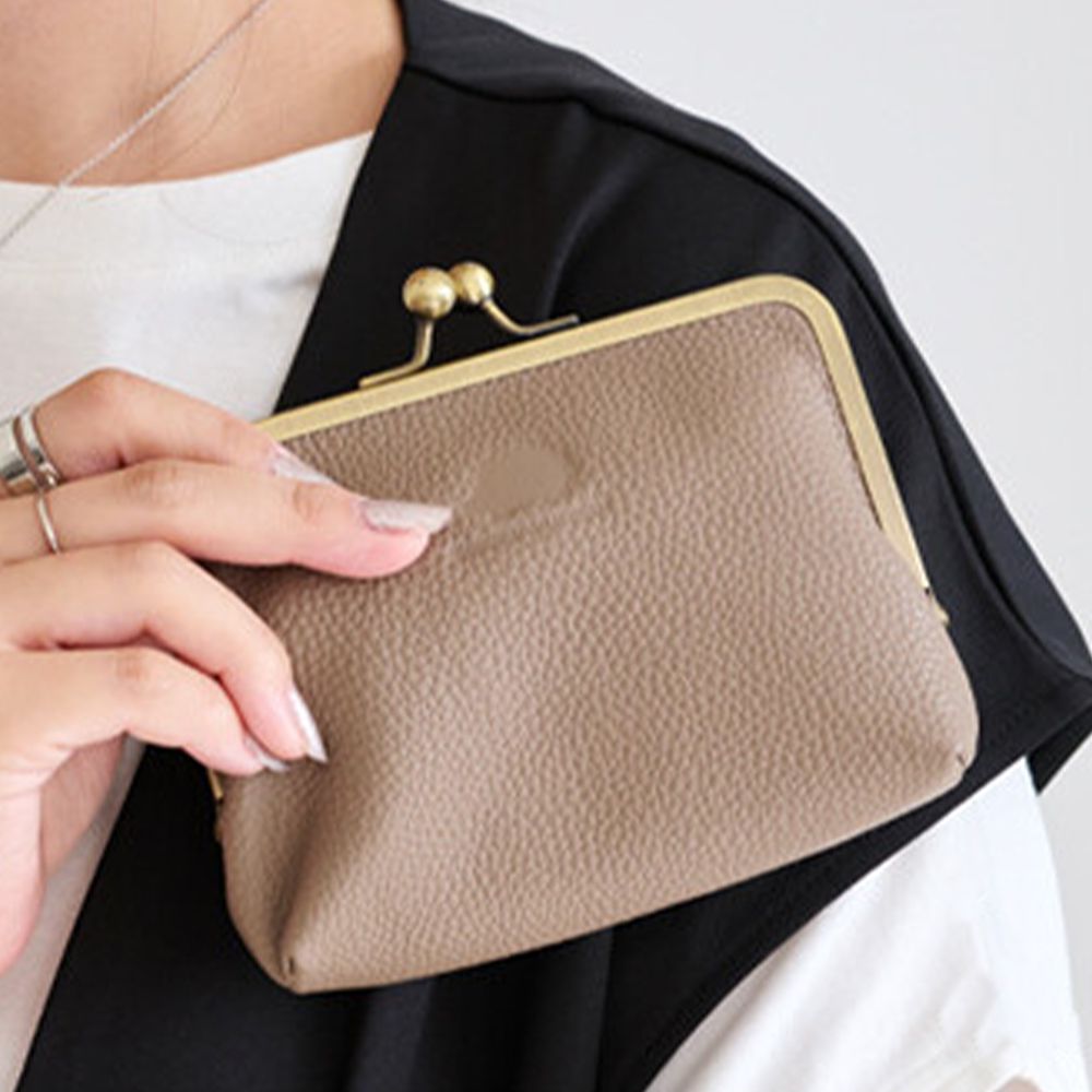 北歐風口金質感真皮錢包/收納包-卡其棕 (13x10.5cm)