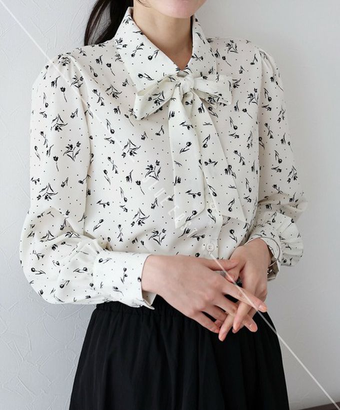 日本 BLUE EAST - 大人氣！優雅扭結雪紡長袖襯衫-花卉-黑