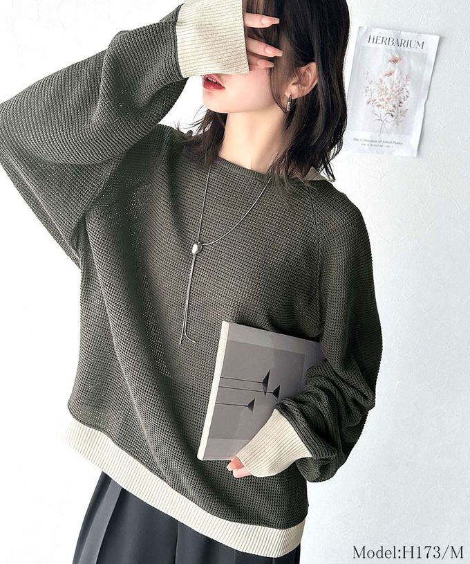 日本 Classical Elf - 透膚華夫格寬大率性長袖上衣-抹茶x米白