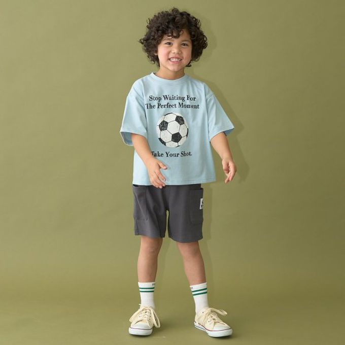 日本 b-ROOM - 球類印花舒適天竺棉短袖上衣-橄欖球-米白