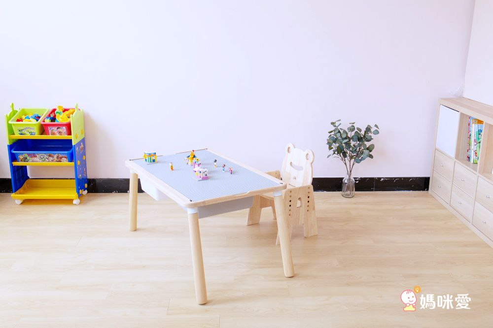 環安傢俱 - 【Fun心趣玩】多用途遊戲桌+【動物椅】-妙妙蛙