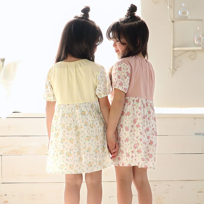 日本 ZOOLAND - 甜美花卉胸前蕾絲短袖洋裝-鵝黃