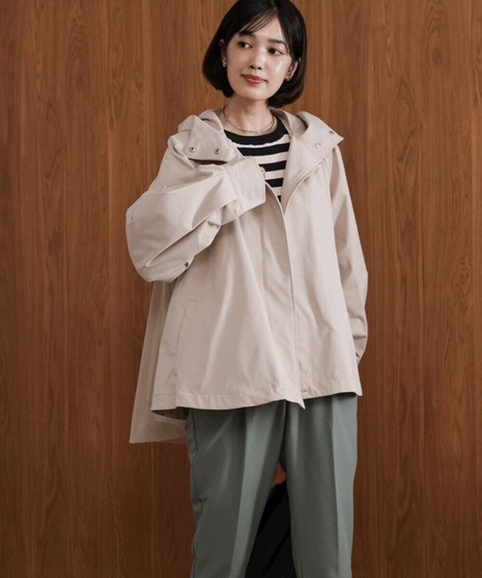 日本 Bab - [人氣款]背後皺摺薄紗連帽風衣外套-卡其杏