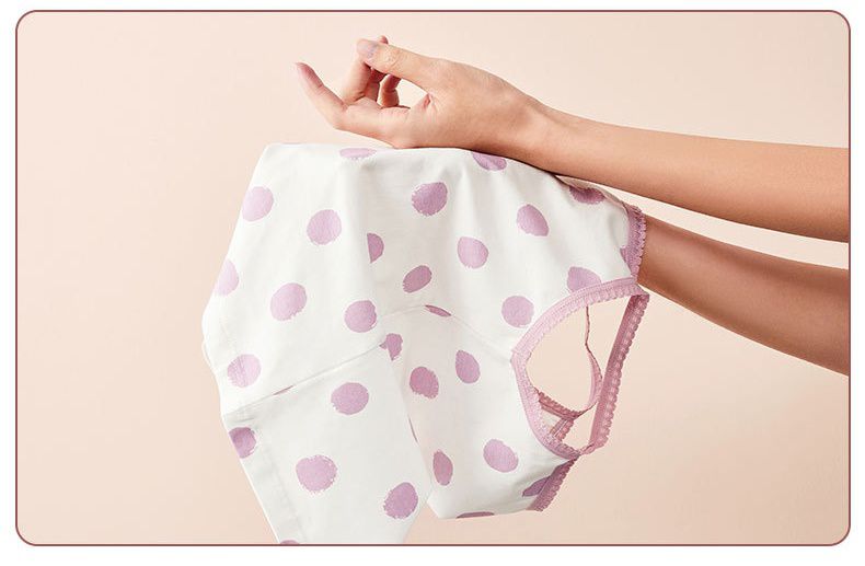 舒適微彈棉質吊帶背心-穿衣服熊熊-米白+淺綠