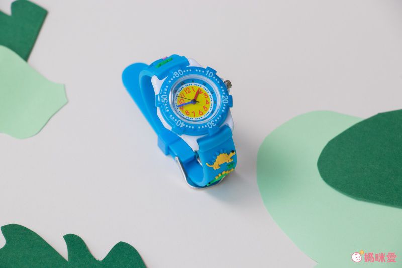 3D立體卡通兒童手錶-可旋轉錶圈-黑色賽車-(指針顏色隨機)