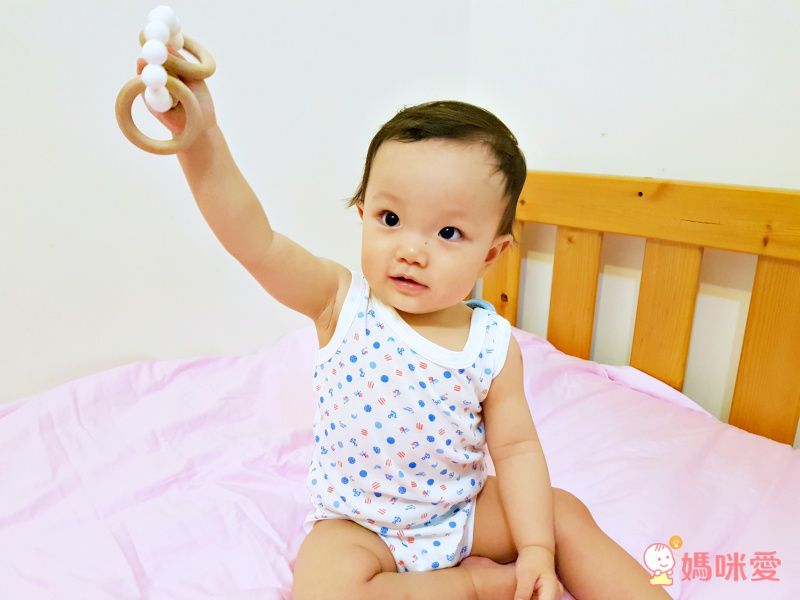 日本 Combi - mini系列-涼感短袖包屁衣-小紫花