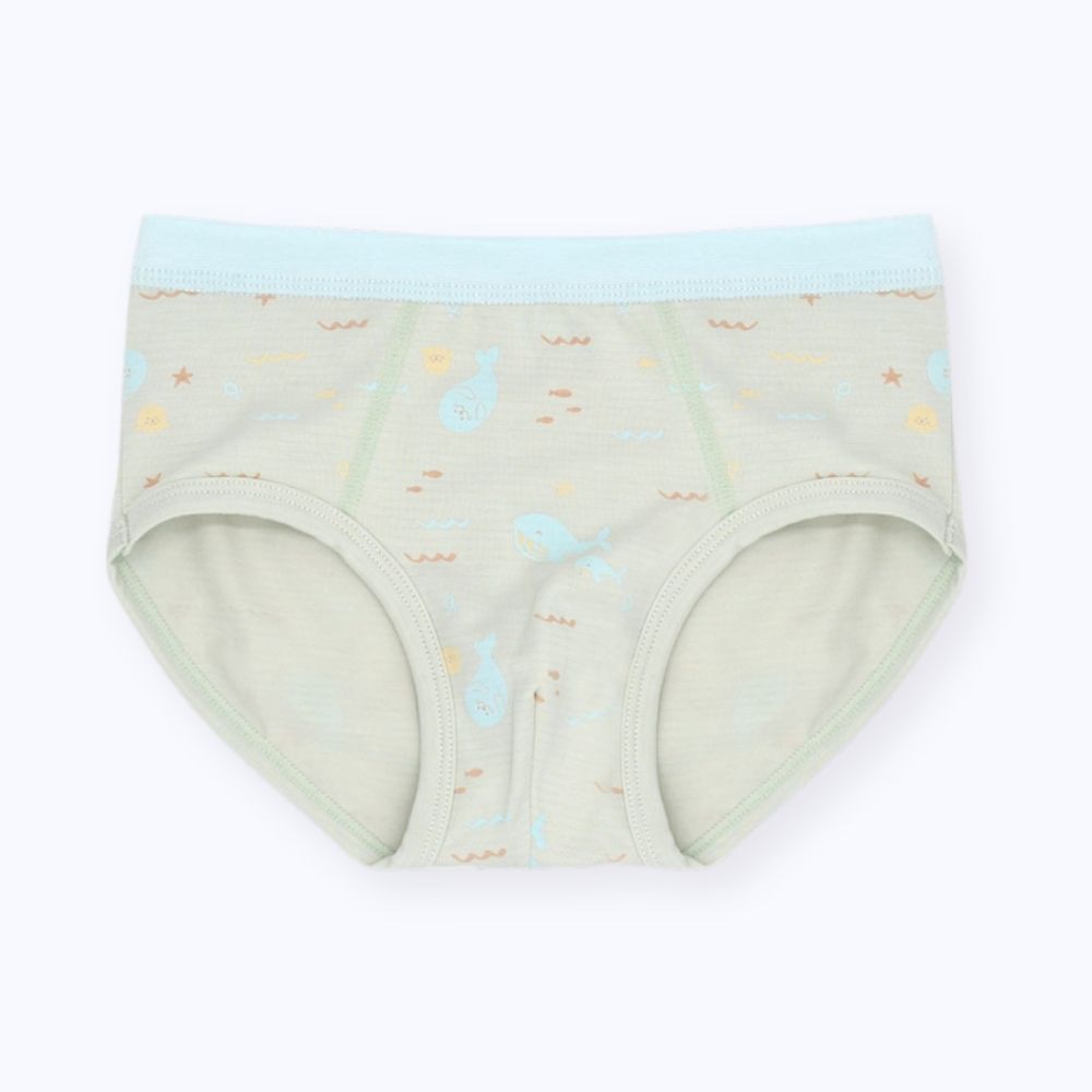 男童三角褲-自在悠游的日常