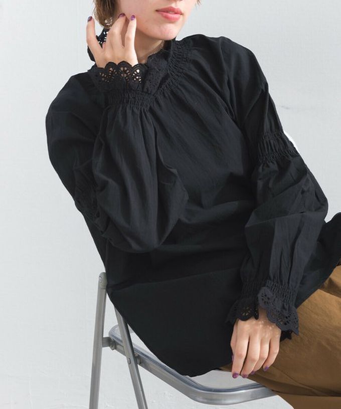 日本 Lupilien - 100%棉 典雅貝殼蕾絲宮廷長袖上衣-黑