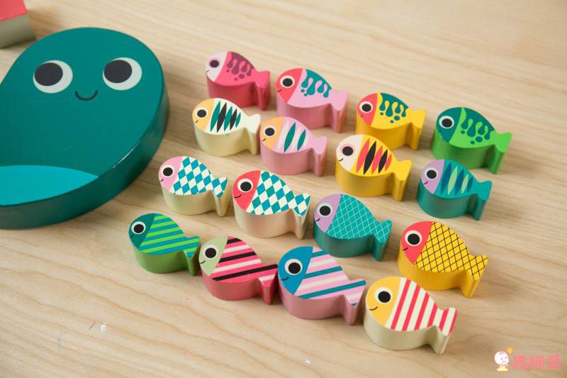 法國 Vilac 超質感玩具系列♔ 手提攜帶家家酒～帶出門詢問度超高★觸覺啟發桌遊～啟發幼兒大腦！