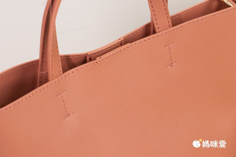 日本 polkapolka - [熱銷款] 輕量皮革肩肩背/手提托特包-煙燻粉