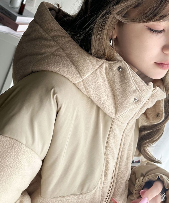 日本 Classical Elf - Java 時尚異素材鋪棉澎澎保暖外套-黑