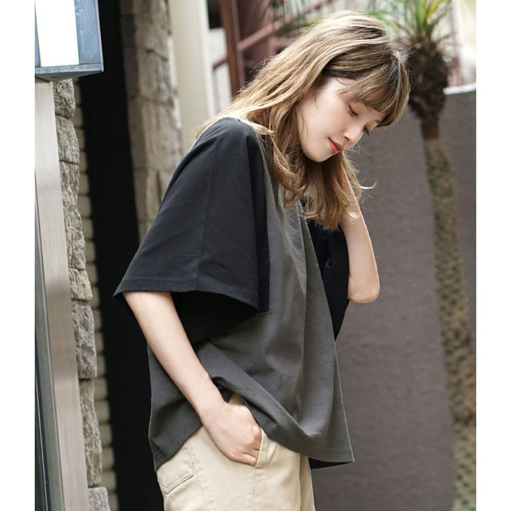 日本 zootie - 抗透汗 撞色顯瘦設計寬版五分袖上衣-深灰X黑