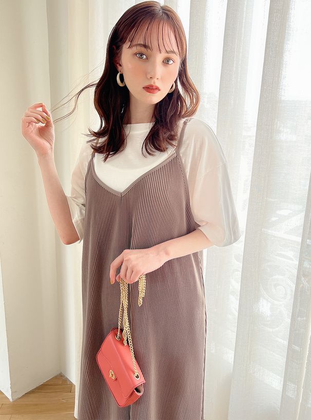 日本 GRL - 短袖上衣x楊柳細摺吊帶裙2件組-淺可可 (F)