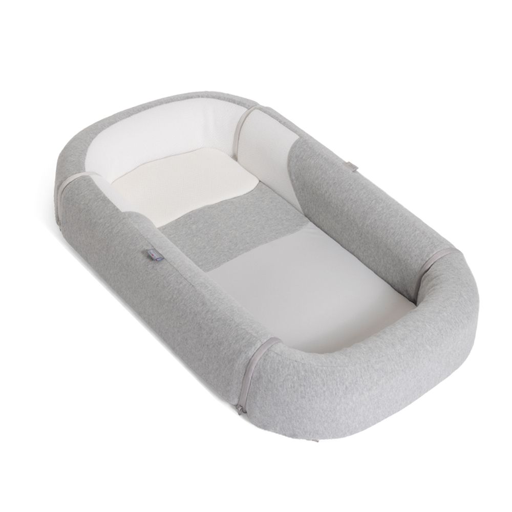 【Chicco】媽咪抱抱多功能嬰兒床中床-星辰灰