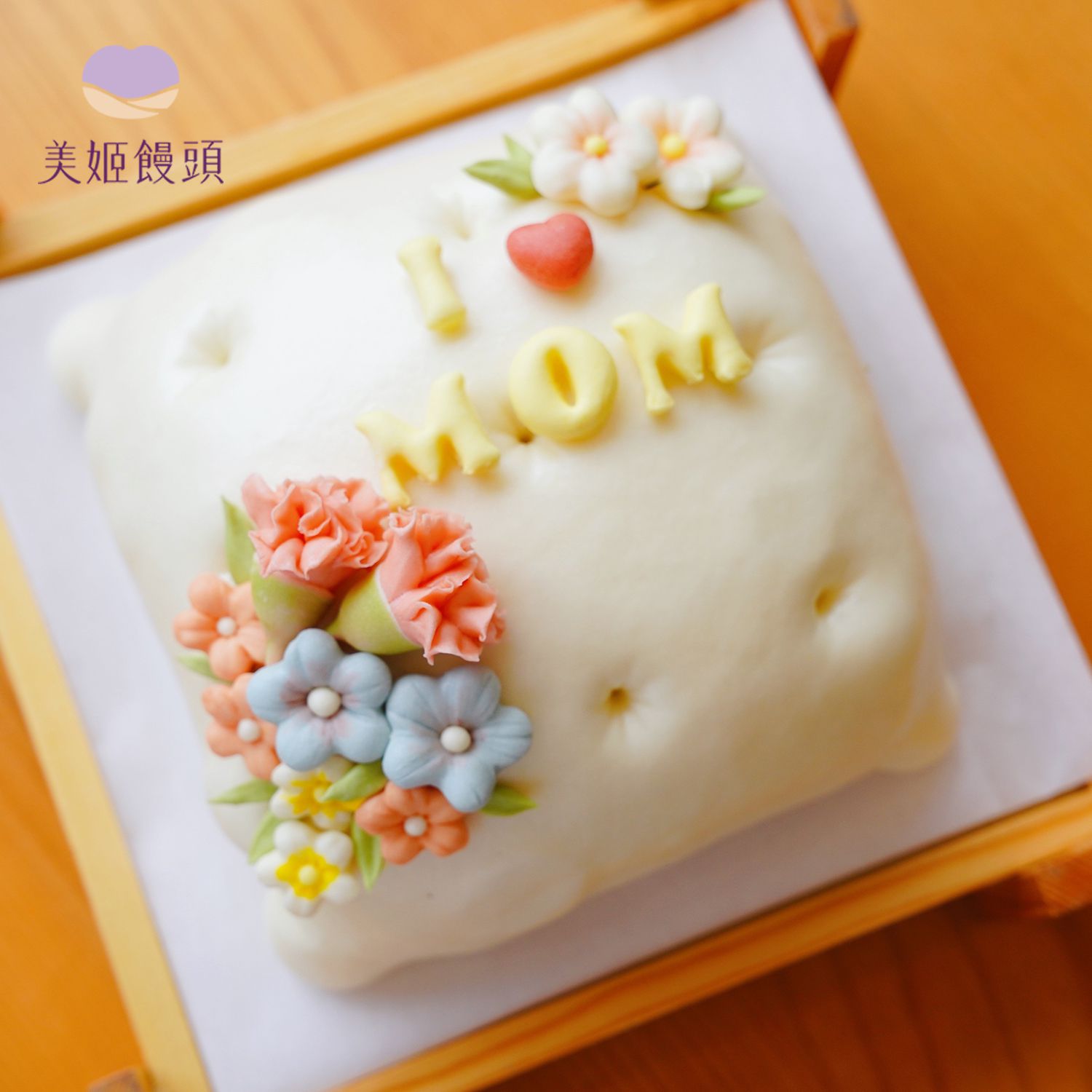 美姬饅頭 - 7吋花朵抱枕鮮乳蛋糕饅頭 (1入)-400g