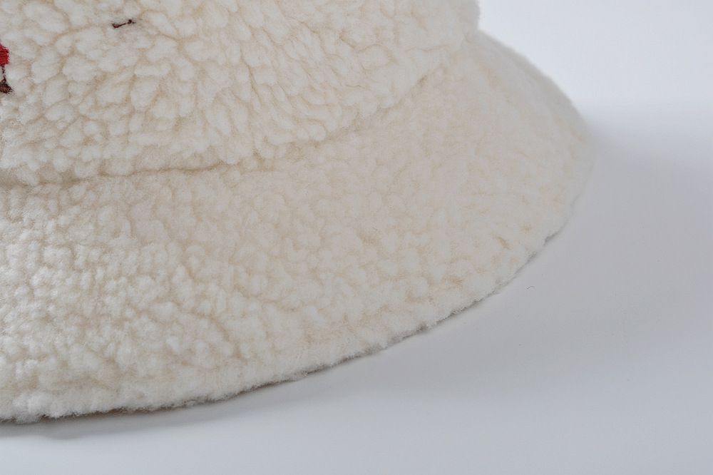 毛絨絨毛帽-小兔耳朵