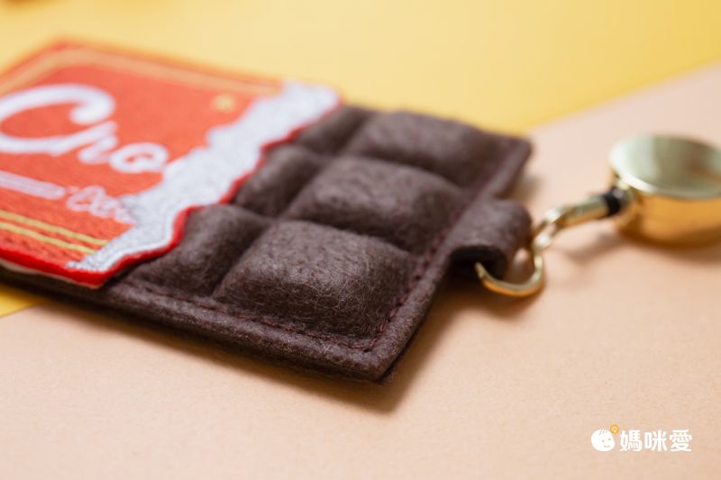 日本P+G design - 刺繡羊毛氈硬式悠遊卡夾/證件套-黑巧克力