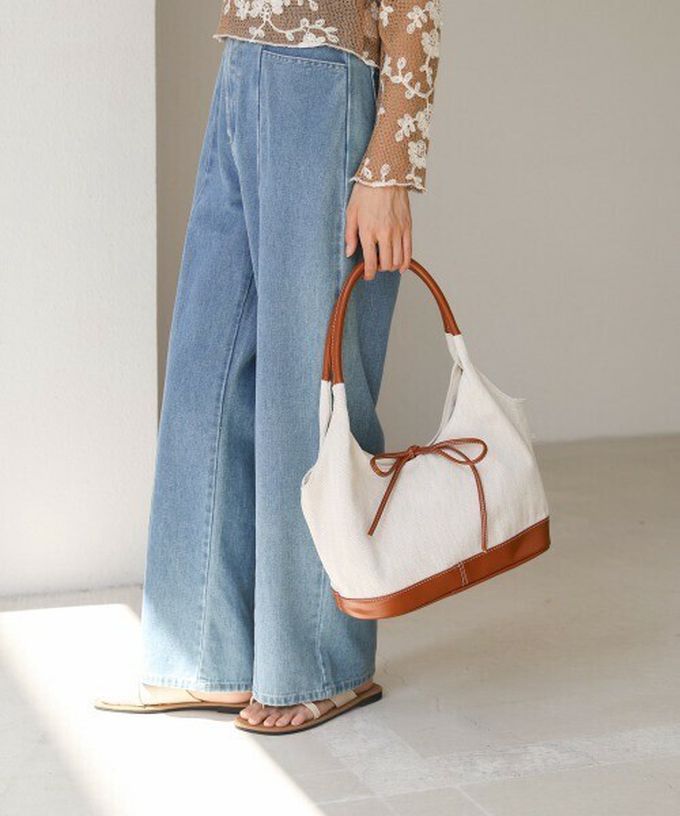 日本 Bab - 異素材成熟感蝴蝶結氣質手提包-白x焦糖棕