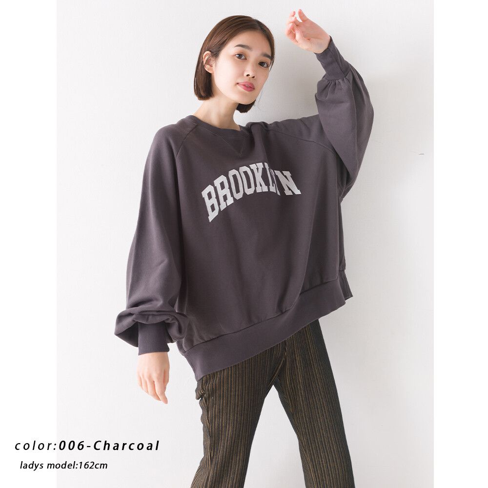 日本 OMNES - 100棉 圓領寬鬆長袖大學T-英文LOGO-淺米杏