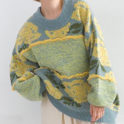 日本 Lupilien - 毛茸感華麗大花朵針織上衣-藍x淺黃