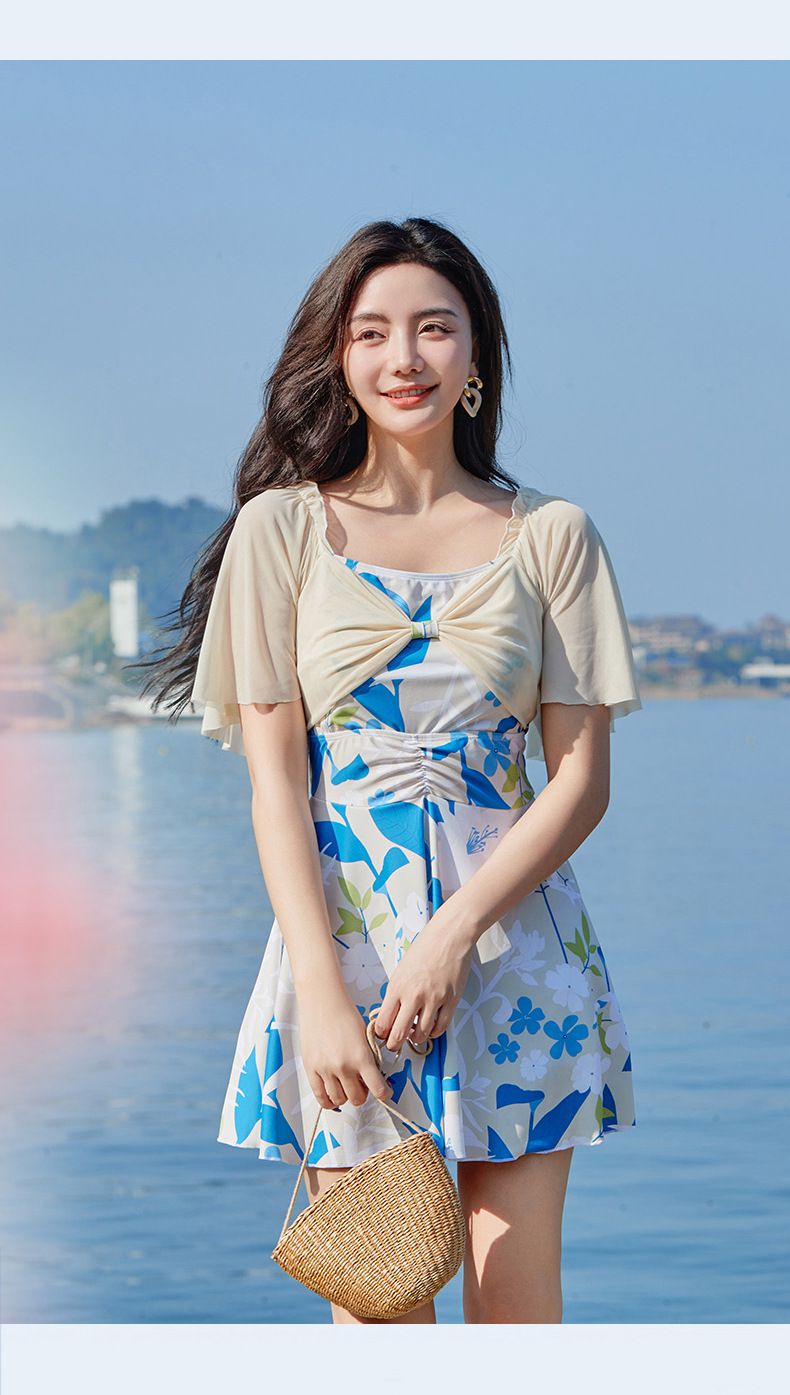 荷葉袖修身顯瘦遮肉連身裙泳衣-拼色幾何-淺紫色